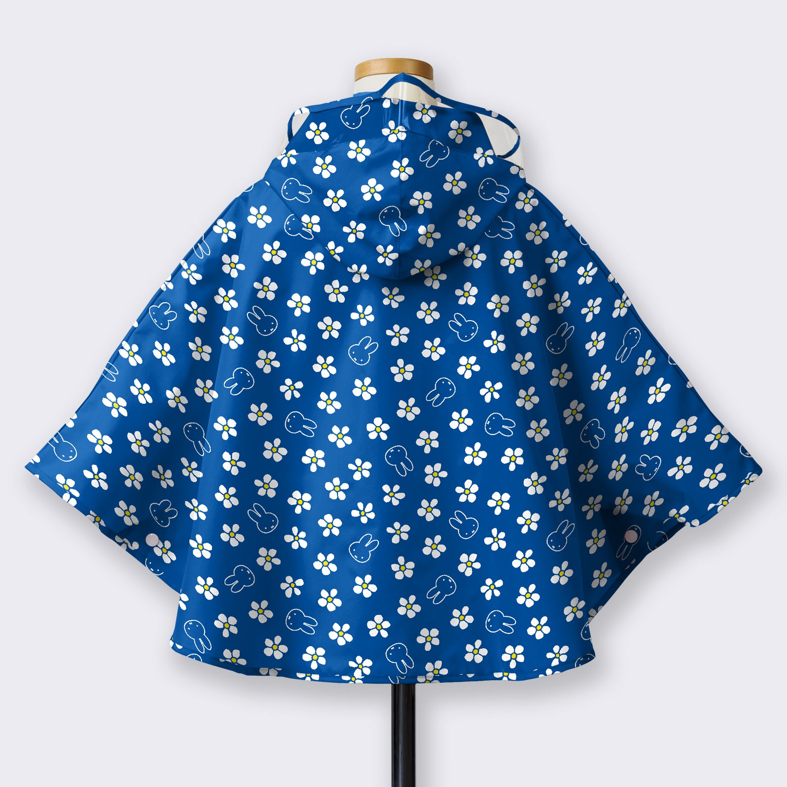 みっしぃ レインポンチョ 「英雄伝説 零の軌跡」 C88 sddefault.jpg